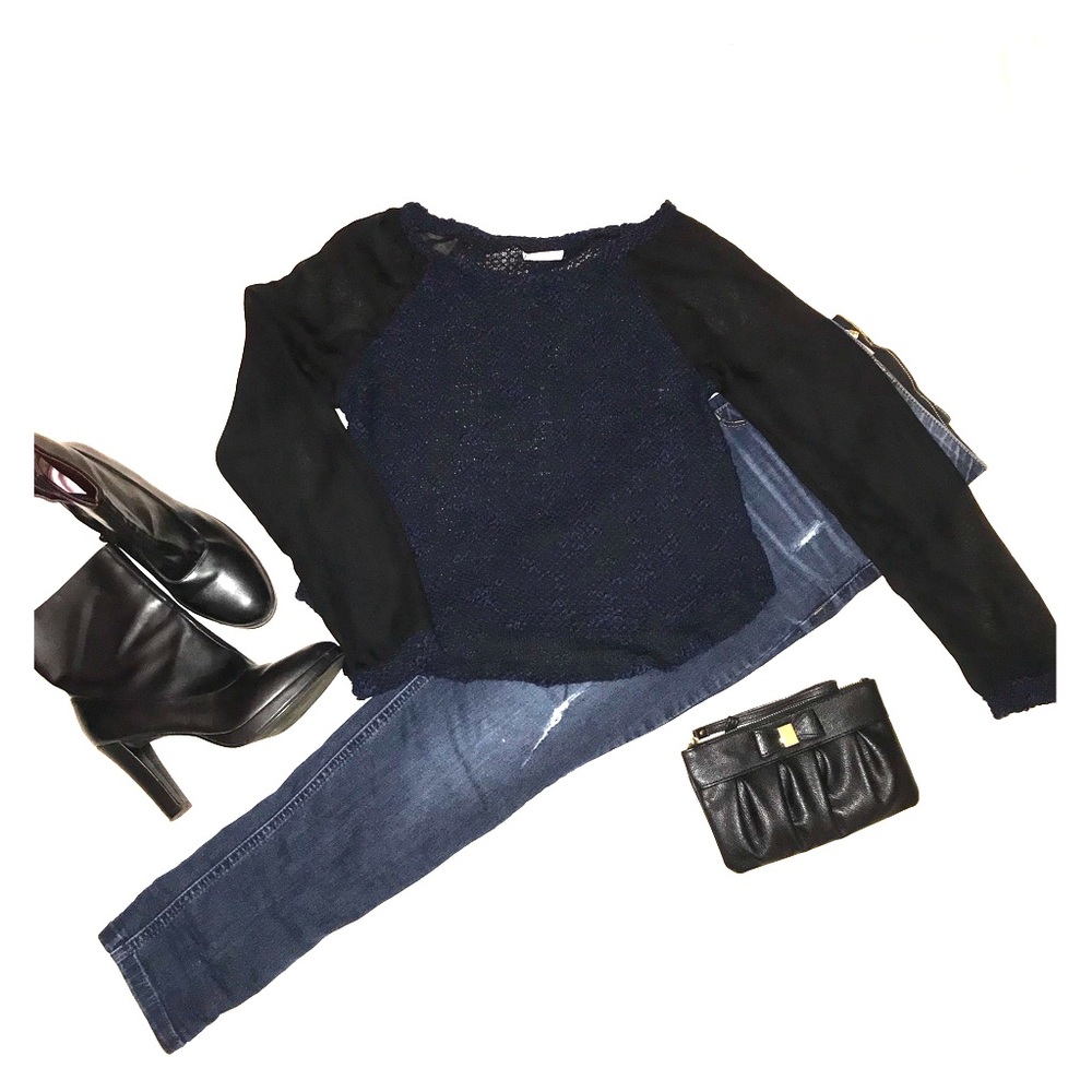 LA Hearts Cropped Textured Sweater